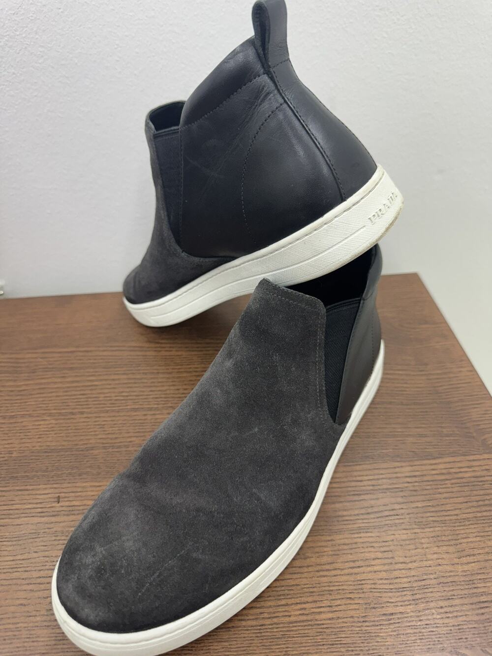 mens prada suede leather high top sneaker boots 9 (boot300thrifty